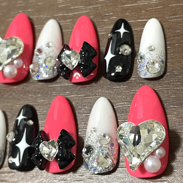 No.4 キッズ　ネオン　ピンク　ネイルチップ　ギャル　コギャル　原宿 2枚目の画像