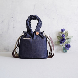 岡山牛仔束口袋（海軍藍）旅行推薦◎2way單肩包休閒托特包春季海軍藍 第1張的照片