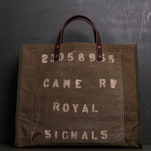 両面にステンシルが残る1953イギリス軍Royal Signalsヴィンテージ