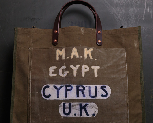 両面にステンシルが残る1953イギリス軍Royal Signalsヴィンテージ