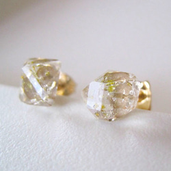 天然グレーダイヤモンドのスタッドピアス [2mm]14KGF ピアス