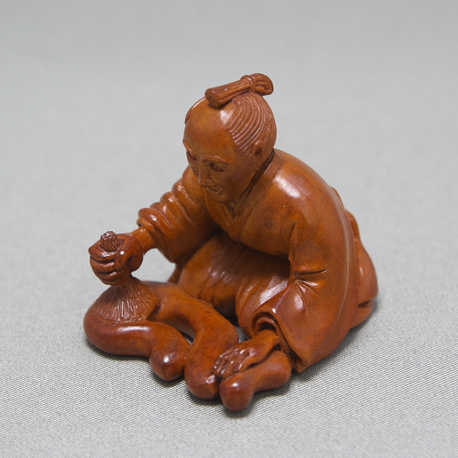 【根付】心磨 ・心を磨く/ しんま（※注意書きあり！御蔵島産 黄楊材 使用）