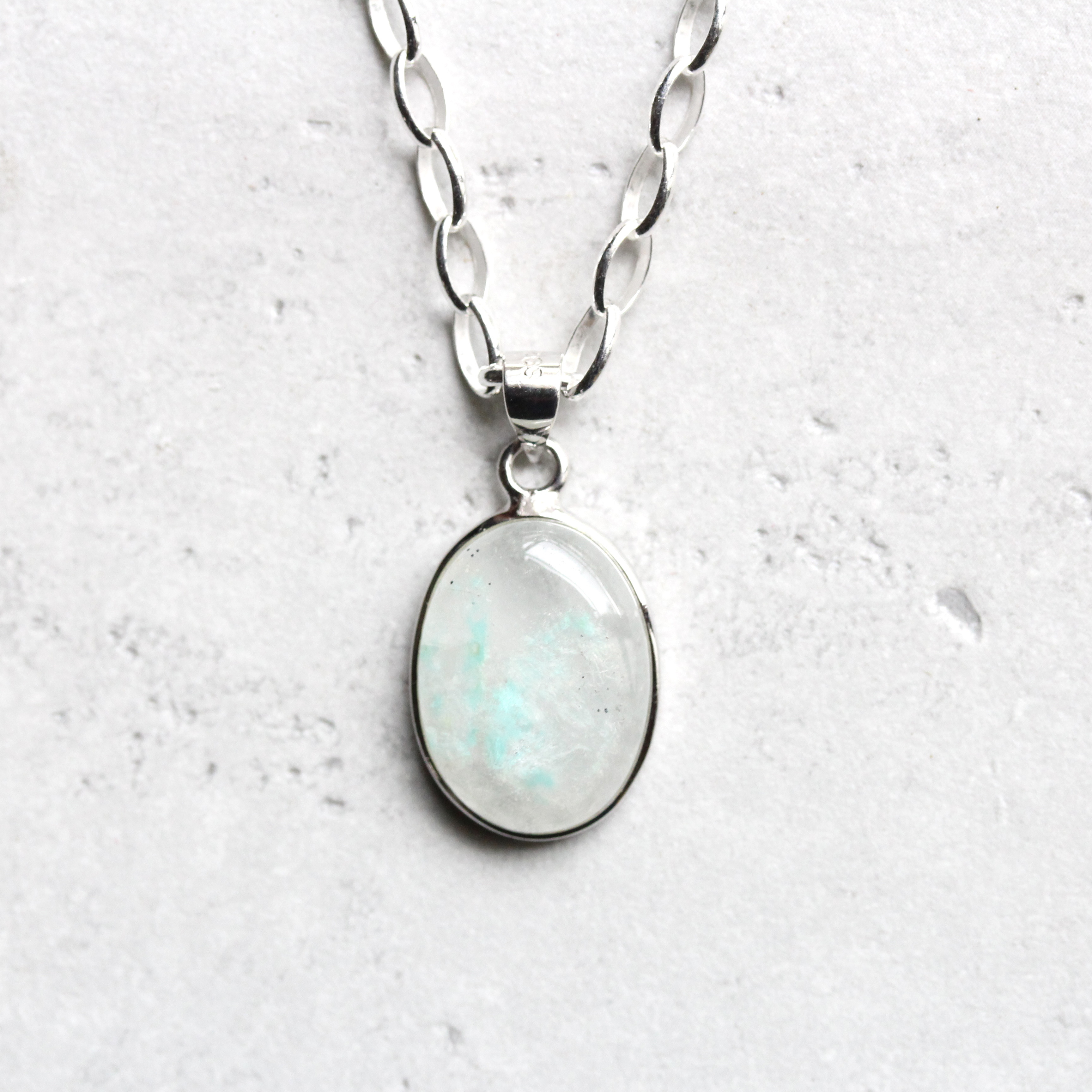 【希少石】アホアイトインクォーツ ペンダントトップ/ナミビア産/天然石