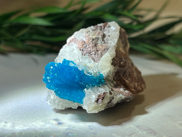 解放のストーン✨ カバンサイトスチルバイト共生原石ラフストーン