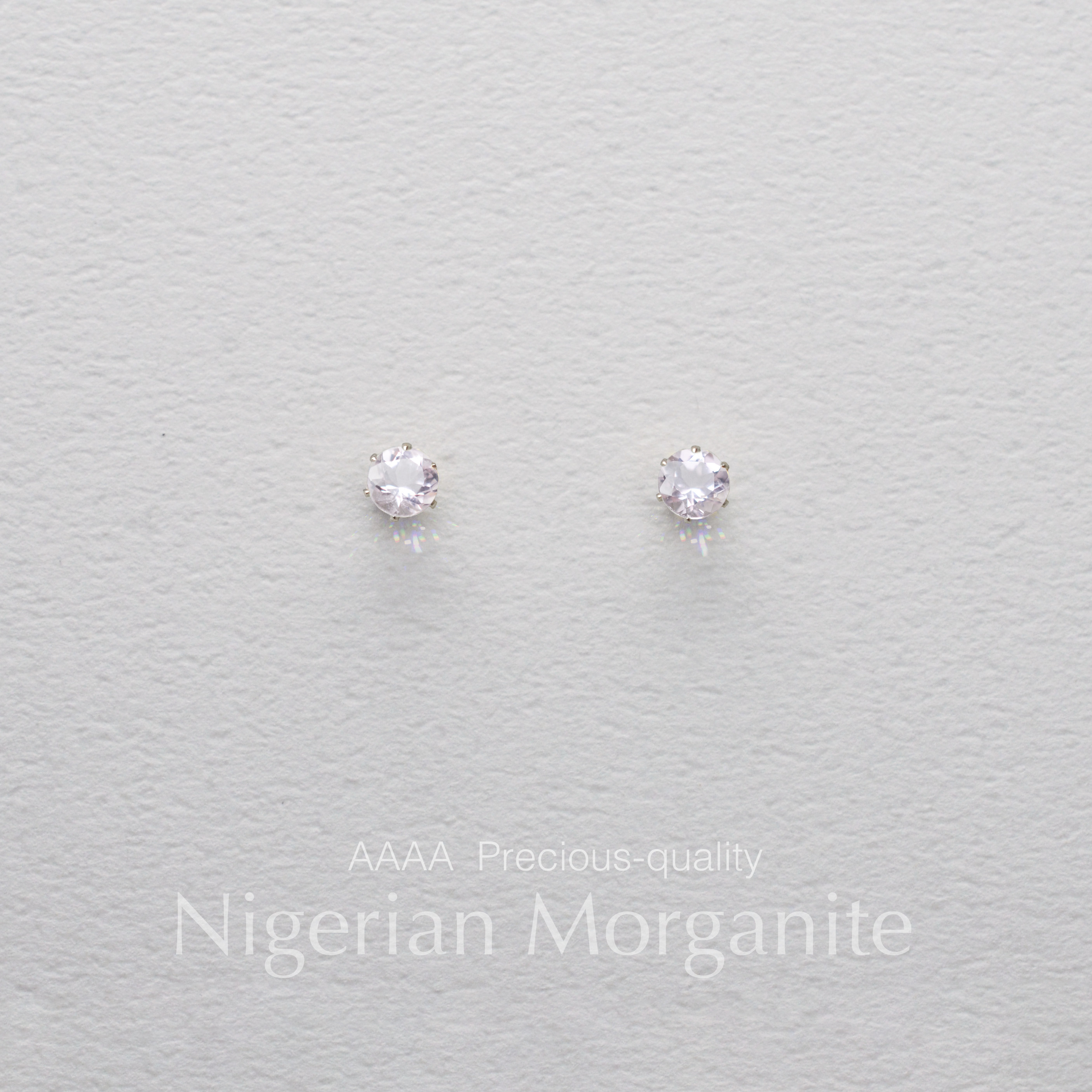 つけっぱなしOK! モルガナイト AAAA ピアス サージカルステンレス スキンピアス スキンジュエリー