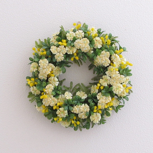 ミモザ・ナデシコ入り春リース　アーティフィシャルフラワー　直径約28cm　ｃｍwh151