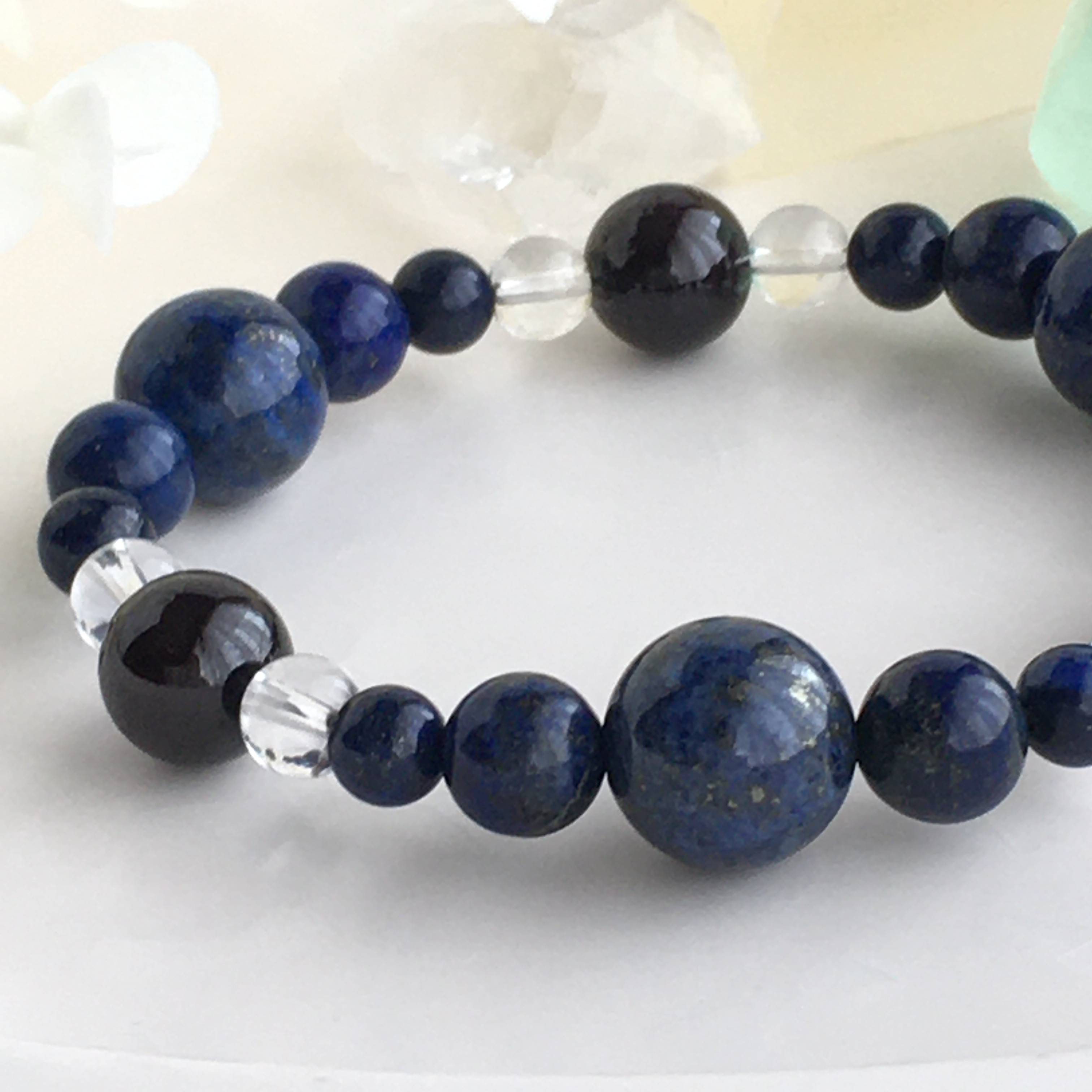 ～木気を補う～ ラピスラズリ＊ガーネット＊水晶の守護石ブレスレット