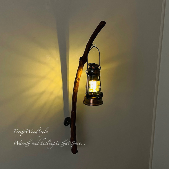 流木インテリア ランプや小物を飾れる天然流木の壁掛けスタンド ランタン 置物 北欧 照明 自然 N19 12枚目の画像