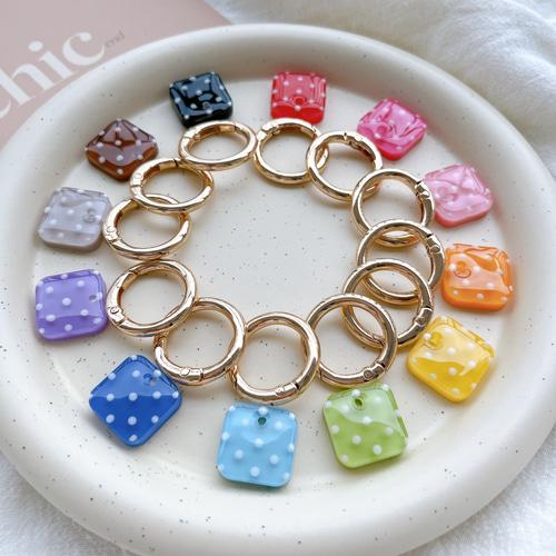 dots square 】 全12色 水玉 ドット 四角 正方形 名入れ 名前入れ 文字