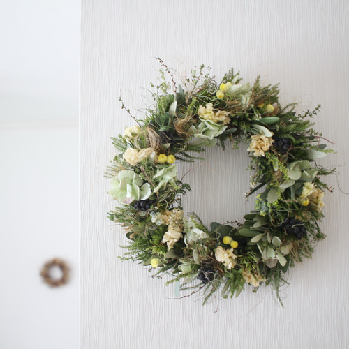 ストックと紫陽花の春色リース＊ドライフラワーwreathe◎24センチ ストックと紫陽花の春色リース＊ドライフラワーwreathe◎24センチ