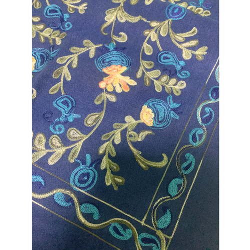 ウズベキスタン直輸入 カシミヤ100% 刺繍ストール マフラー Maryanor