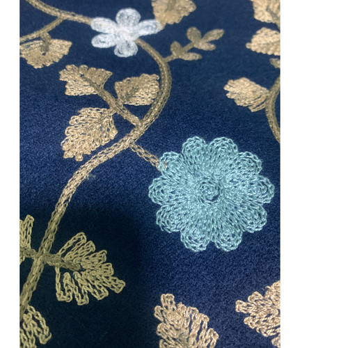 ウズベキスタン直輸入 カシミヤ100% 刺繍ストール ネイビー