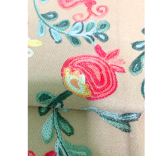 ウズベキスタン直輸入 カシミヤ100% 刺繍ストール ベージュ マフラー