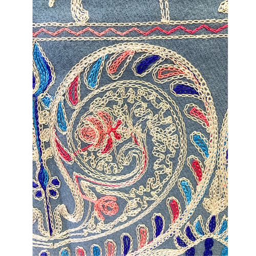 ウズベキスタン直輸入　カシミヤ100% 刺繍ストール ブラック ウズベキスタン直輸入 カシミヤ100% 刺繍ストール グリーン