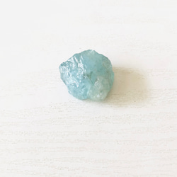希少！エンジェルフェザーフローライト丸玉(30mm) 天然石 虹色の星