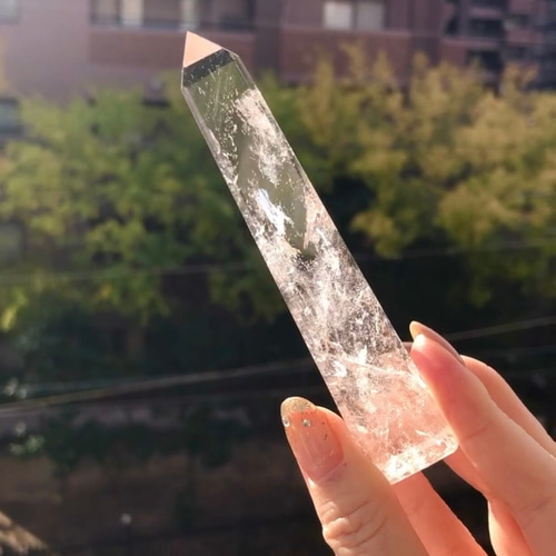 繁栄の象徴✴︎オベリスク水晶 天然石 虹色の星 通販 19096262｜Creema