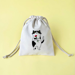 期間限定》＊手刺繍＊巾着ポーチ（猫とカーネーション）母の日ギフト