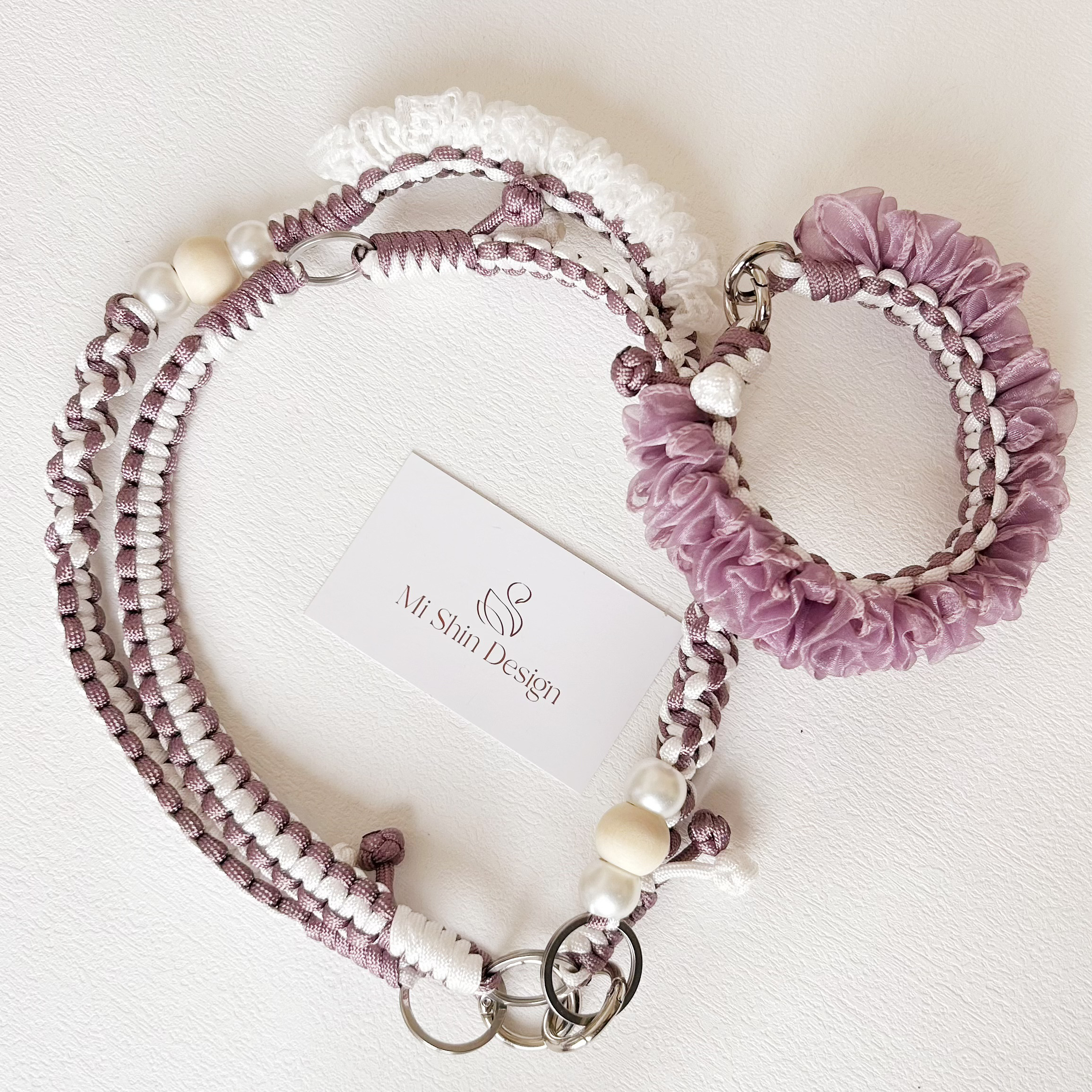 【受注制作】4way　チュールレース　スマホストラップ ハンドストラップ　スマホショルダー　ストラップ　パープル