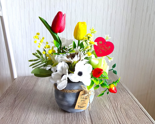 フラワーアレンジメント 貴重なチューリップ 新品 チューリップ アレンジメント – miyako decoration