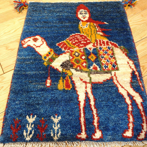 ペルシャ ギャッベ 玄関マット小 61x44cm 紺色 ラクダに乗るカシュガイ