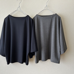 さらりとしたポンチニットのトップス　ブラック 8枚目の画像