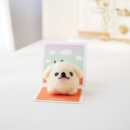 羊毛フェルトペキニーズ、ポメラニアン 羊毛フェルト】ペキニーズ・笑顔の白ペキちゃんやっと完成しました