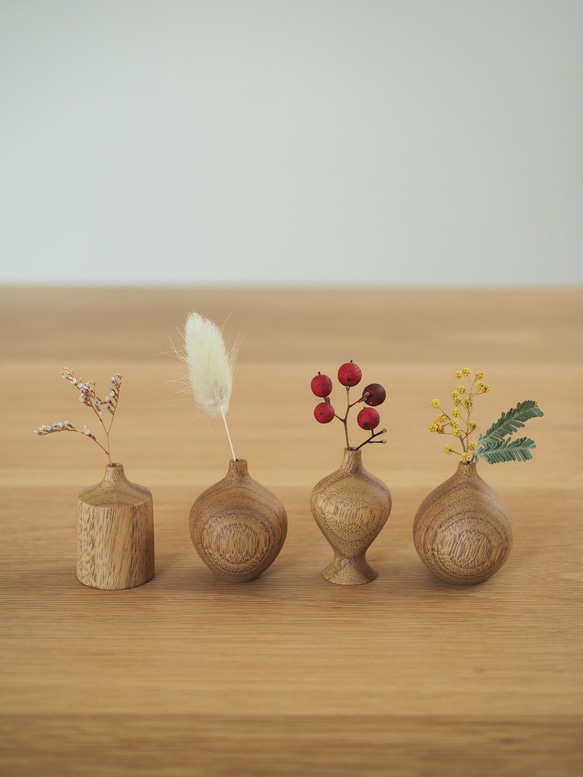 天然木の小さな花器【楠】一点物・一輪挿し・フラワーベース