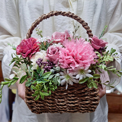 母の日ギフト》モーブピンクのバラとカーネーションのお花あふれる