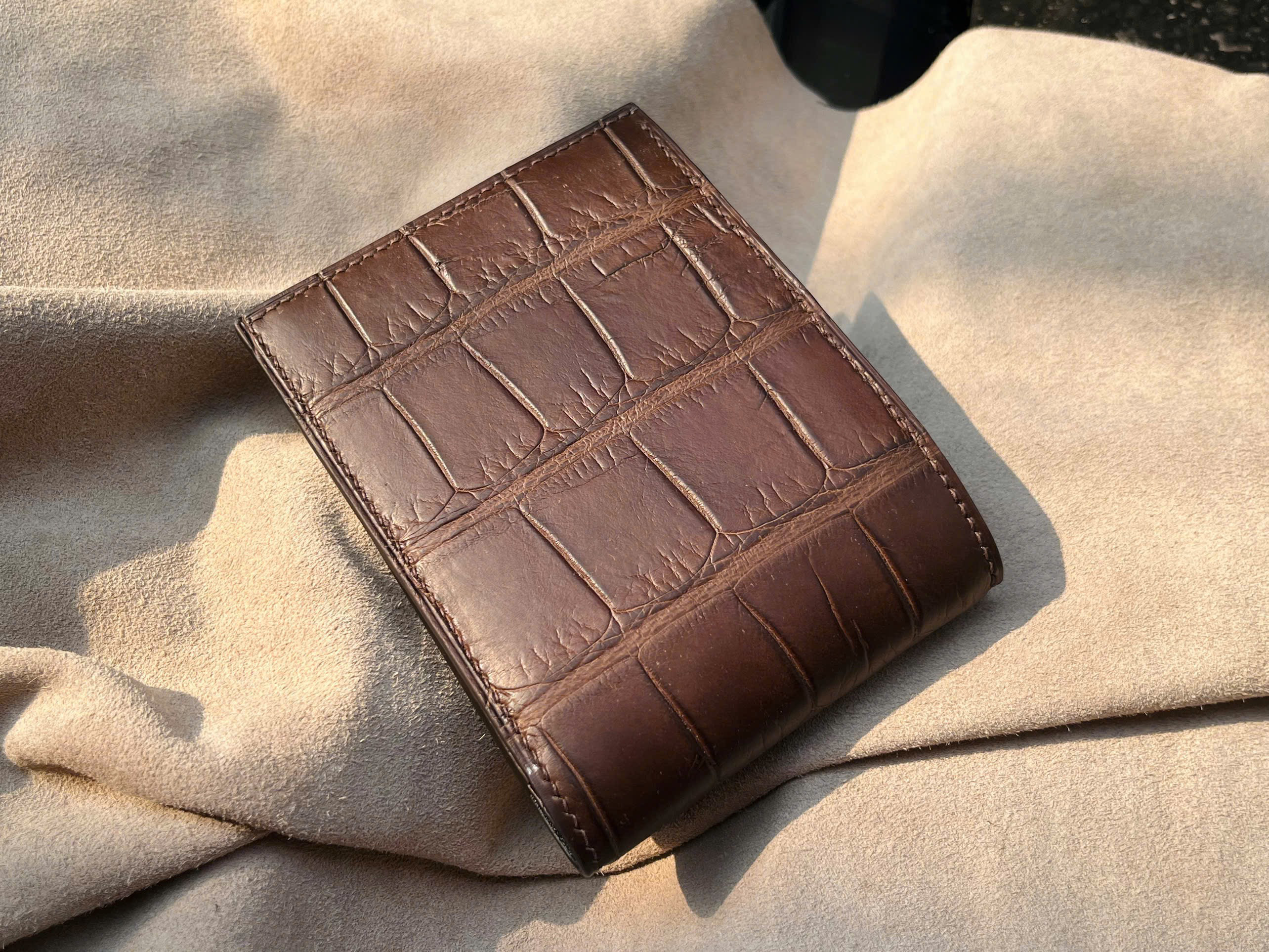 高級ブラックフレンチクロコダイル革二つ折り財布【送料無料】 33,475円