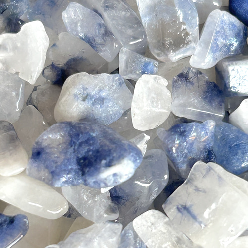 希少】デュモルチェライトインクォーツ細石 50g B 天然石 Sawre