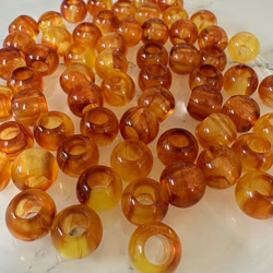べっ甲 琥珀風 大穴 アクリル ビーズ 10枚目の画像