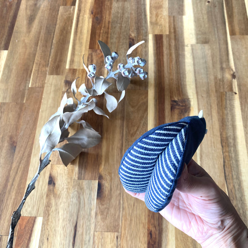 柄リニューアル＞ことりの鍋つかみ 藍色 小鳥 鳥 バード ミトン 紺色