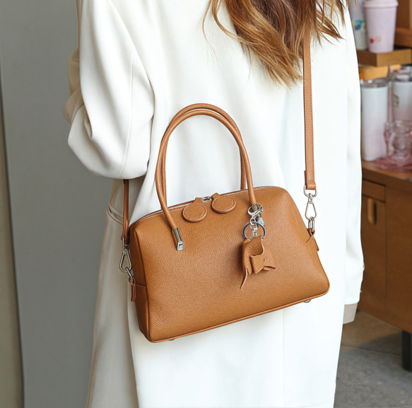 潤いのある艶！•6色•3WAY•厚手な天然軟めな牛革ハンドバッグ•牛革ショルダーバッグ• 9枚目の画像