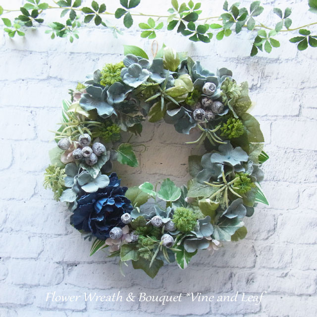 デニムブルーのフラワーリース〜長く飾れるアーティフィシャルリース[Fa25003]