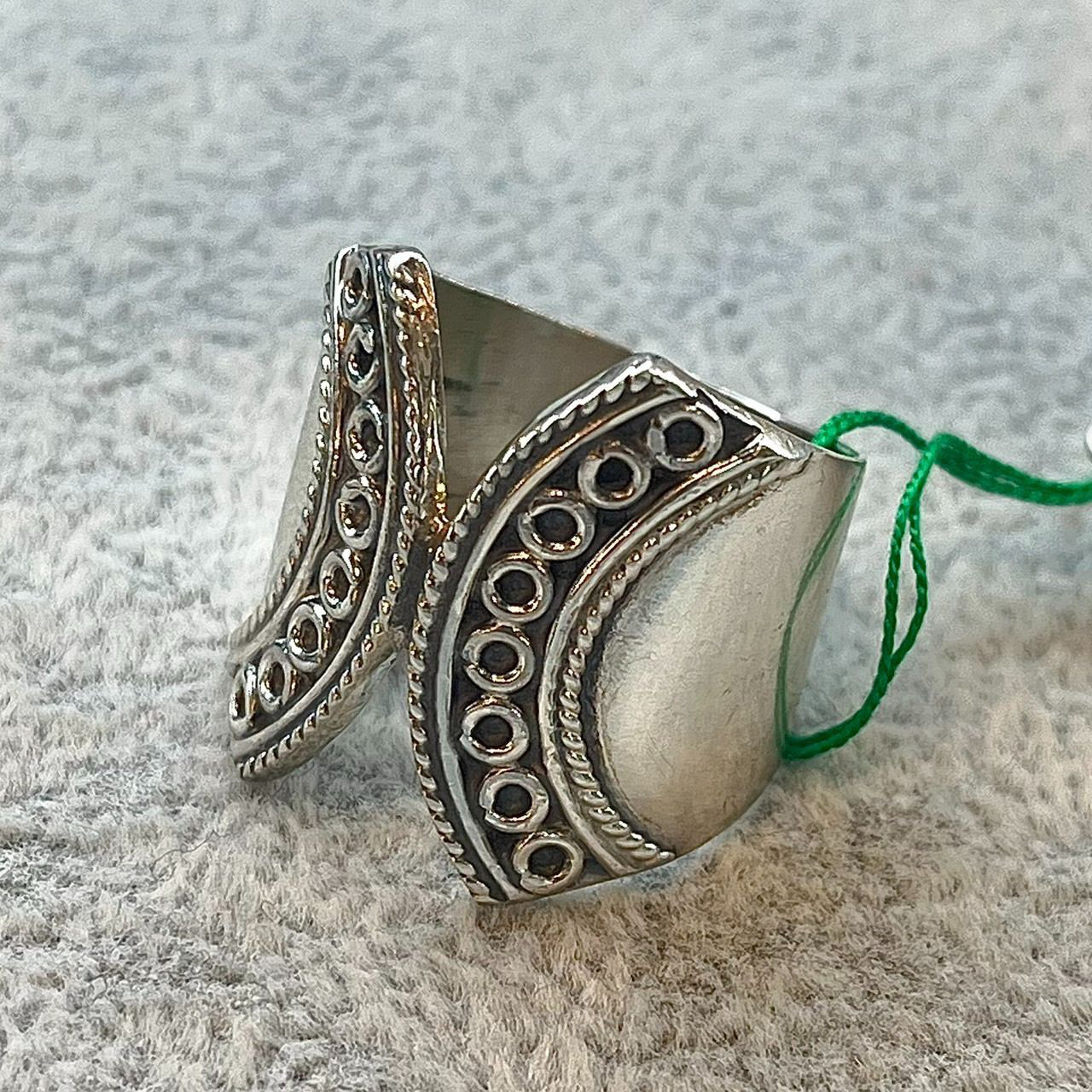 シルバーリング ボヘミアンスタイル 民族模様 ハンドメイド メンズ アンティーク調  1点もの インディアンジュエリー