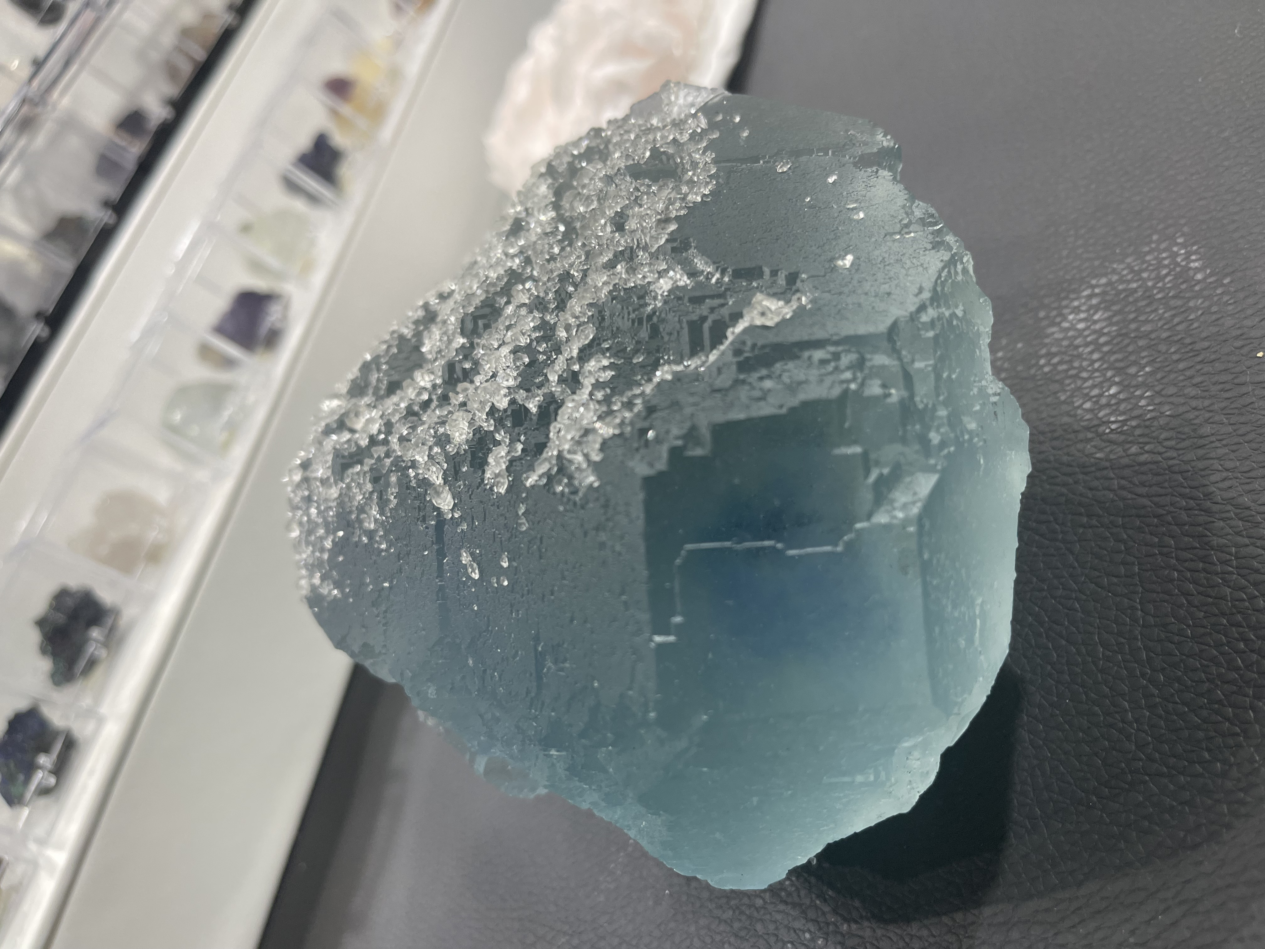 ブルーフローライト水晶共生