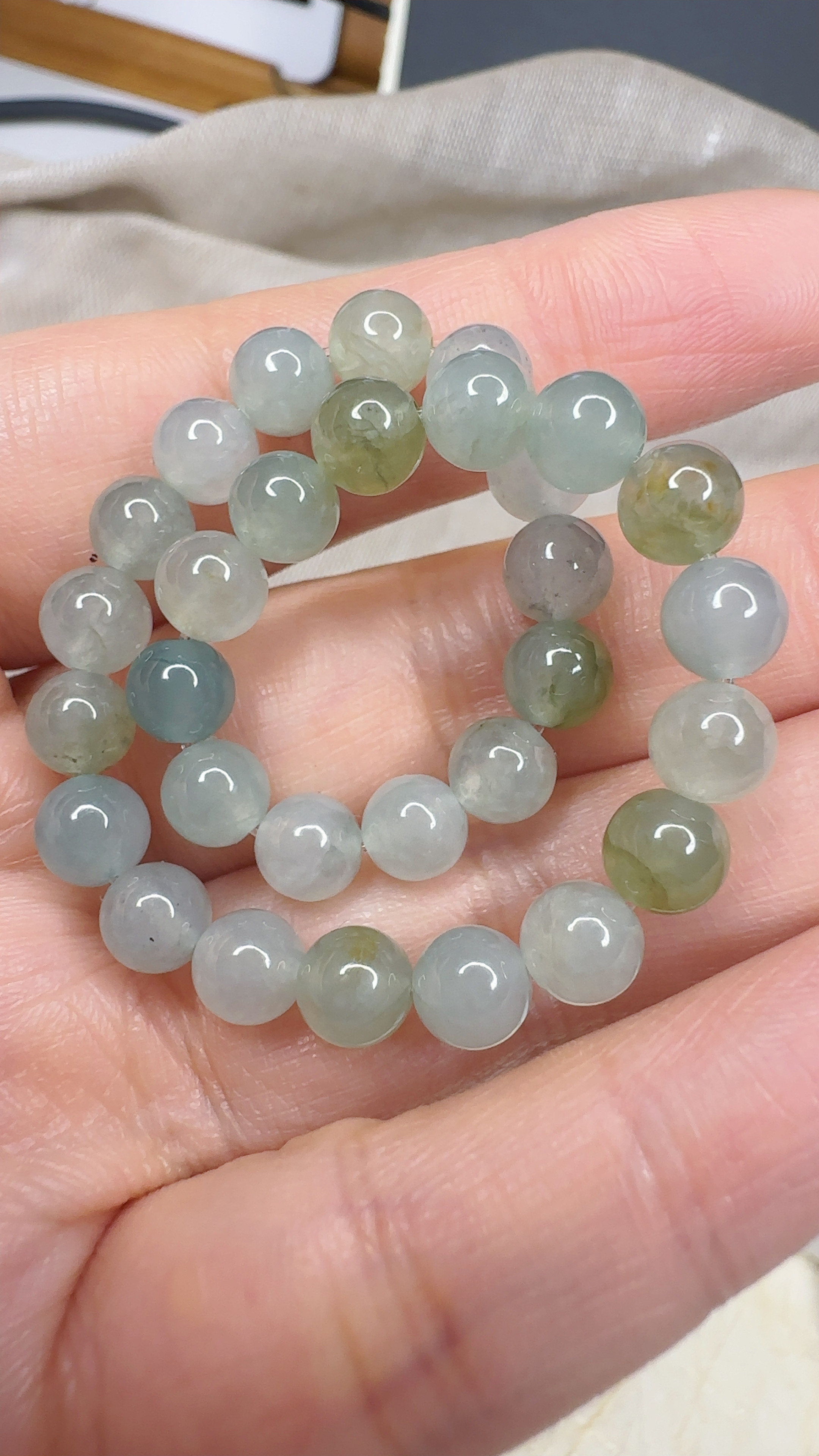 ミャンマーA貨翡翠 本翡翠ジェイド 高氷種翡翠 ブレスレット
