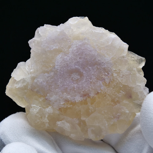 レアカラー【鉱物 標本 蛍石 結晶 原石】中国 浙江省 Yiwu