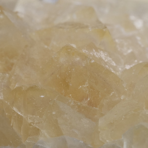レアカラー【鉱物 標本 蛍石 結晶 原石】中国 浙江省 Yiwu