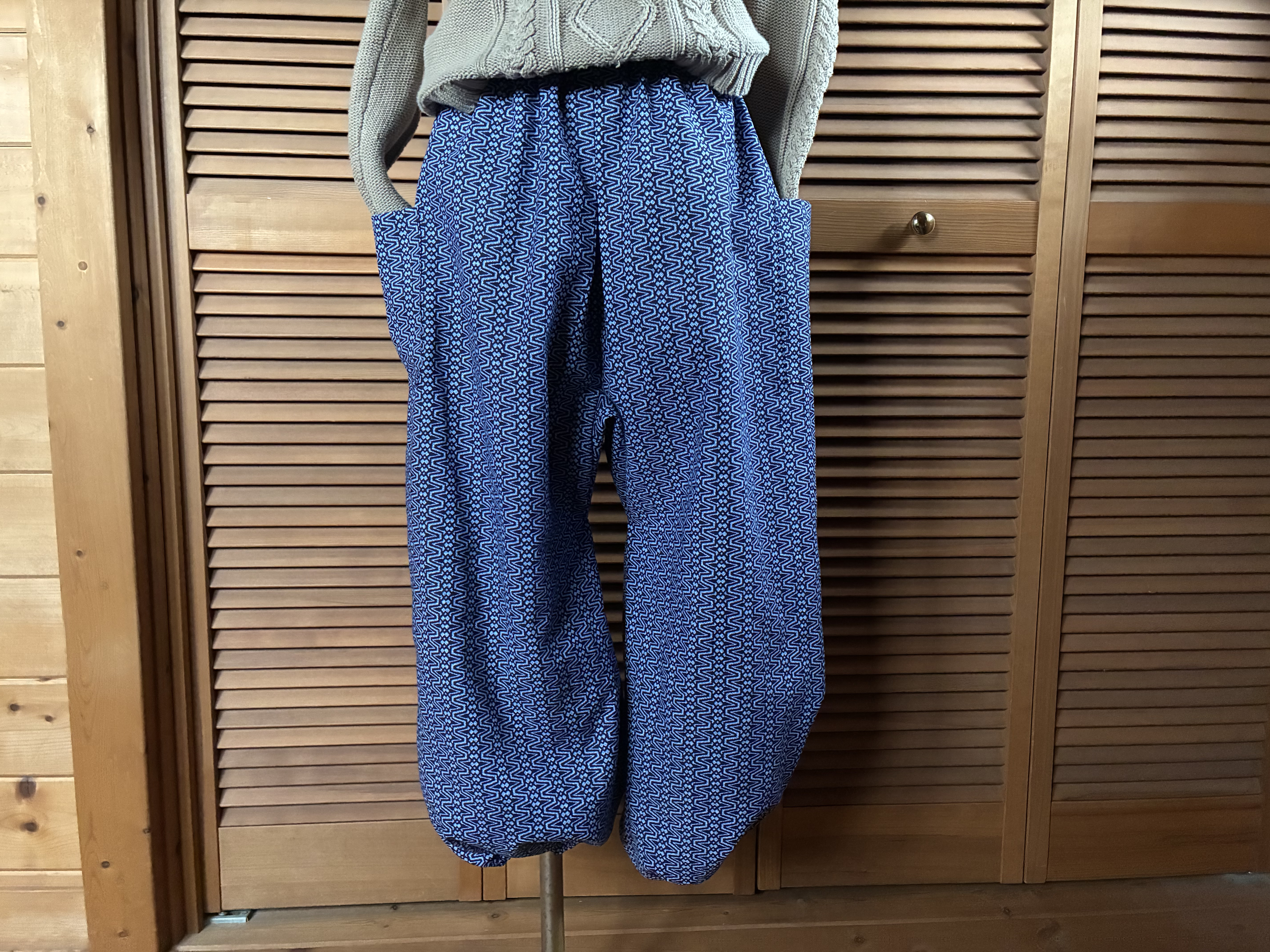 着物もんぺパンツ【毬】 ハンドメイド しぼり反物 新品未使用 着物リメイク もんぺパンツ ロングパンツ suke412 通販 14579084
