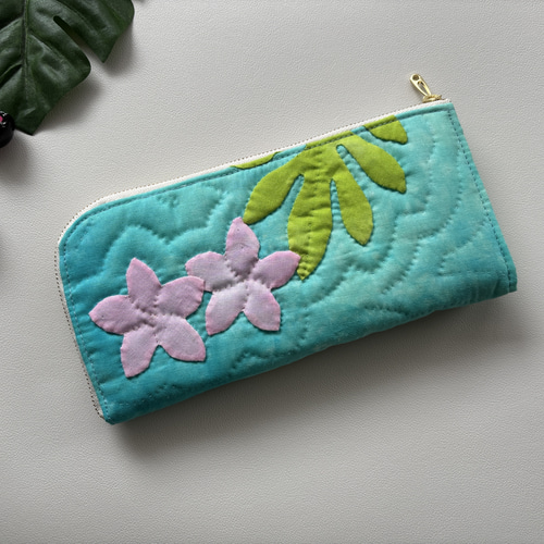 L字ファスナー長財布 夏の鮮やかハイビスカス ハワイアンキルト 長財布