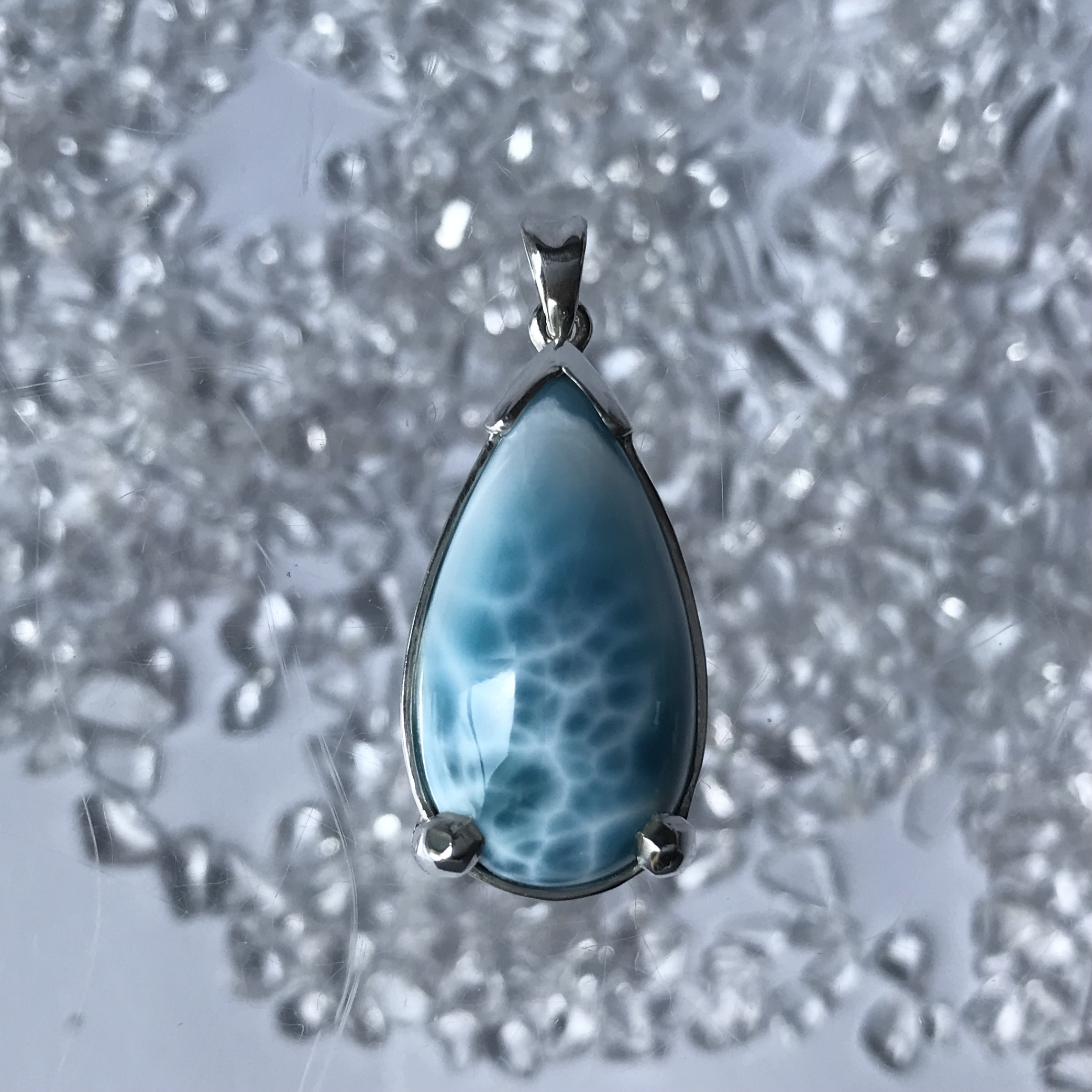 イルカのいる海　小さくて使いやすいのペンダントトップ【送料無料】iruka140 ドルフィン 27,750円