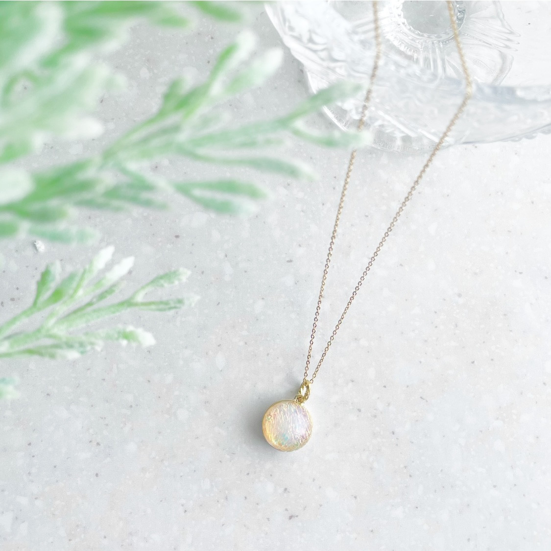 チェコ製ヴィンテージ｜Pink Opal Mixのドラゴンズブレスネックレス｜1970s