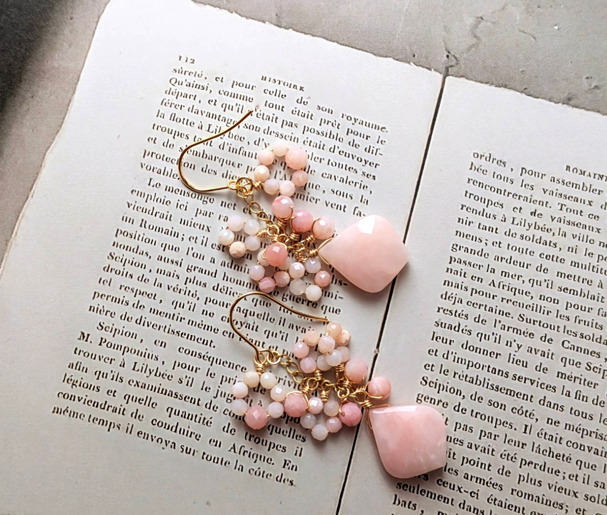 春ごころと満開の桜