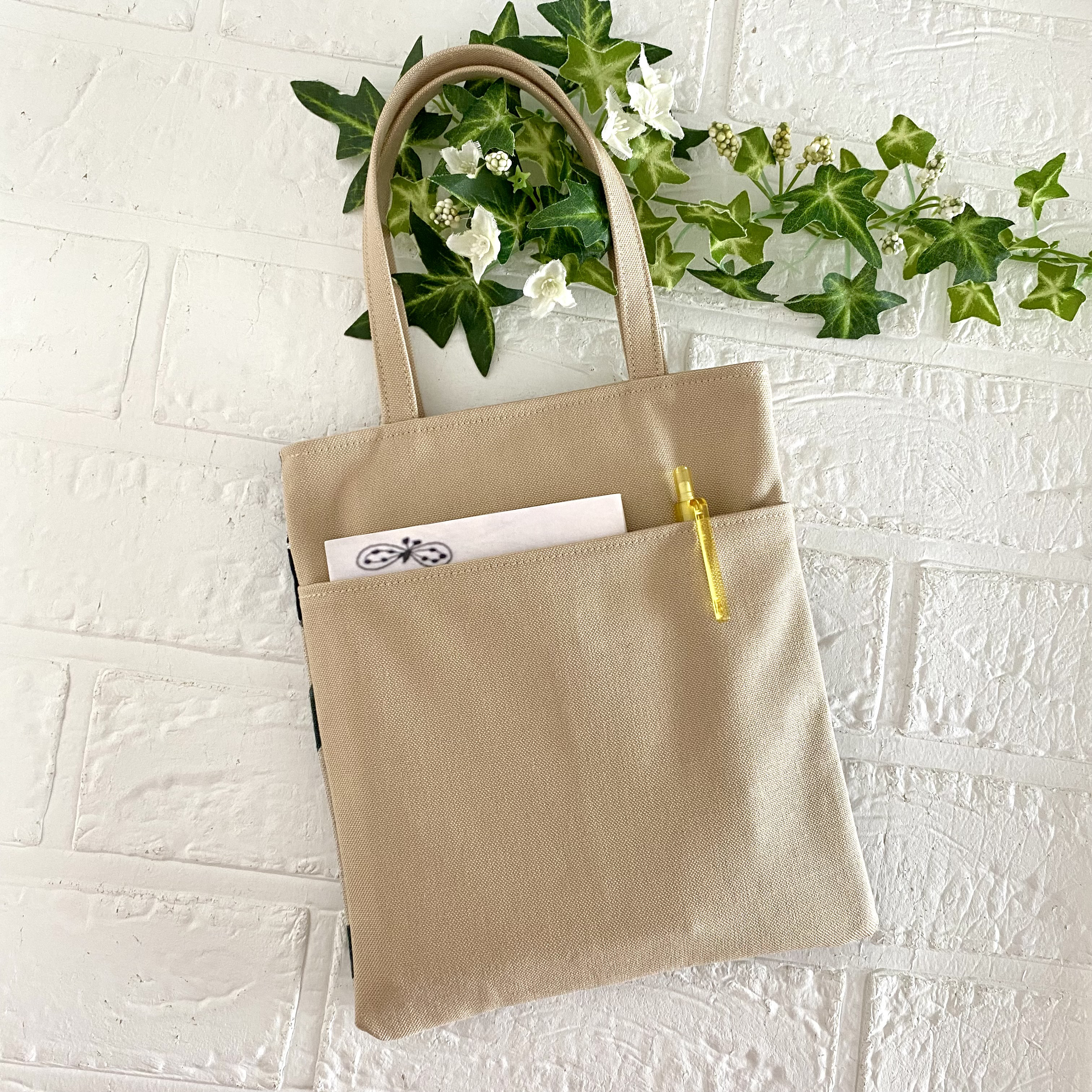 ミナペルホネン　ブックバッグ　 minaperhonen