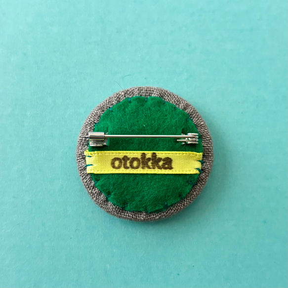 スズラン_刺繍ブローチ L_麻紺 5枚目の画像