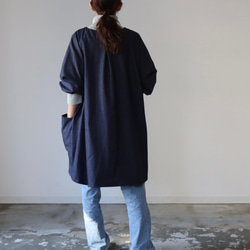 岡山児島デニムで魅せる、割烹着／8オンスくったりソフトデニムエプロン／インディゴ・ブルー 12枚目の画像