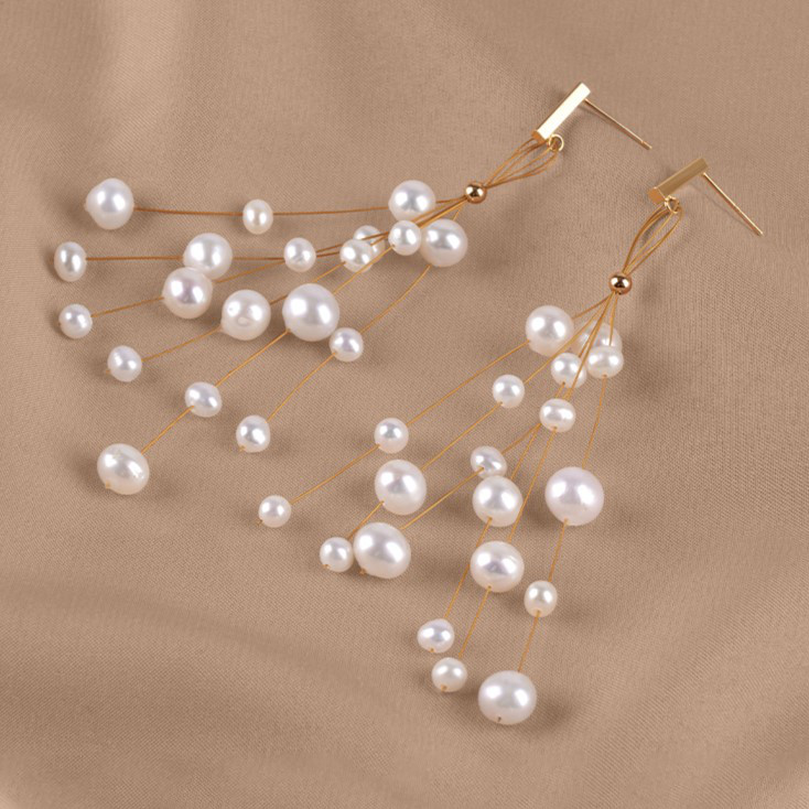 淡水パールのピアス　イヤリング　真珠　淡水真珠　6月誕生石　夏の誕生石 ブライダル ウェディング