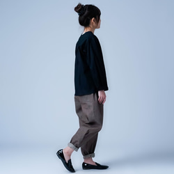 【soco】洗練されたシルエットが上品で素敵 ノーカラー カーディガン ／ 黒 h025d-bck1 4枚目の画像