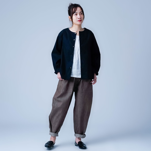 【soco】洗練されたシルエットが上品で素敵 ノーカラー カーディガン ／ 黒 h025d-bck1 10枚目の画像